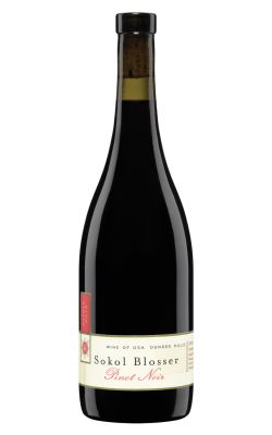Sokol Blosser Dundee Hills Pinot Noir 2022